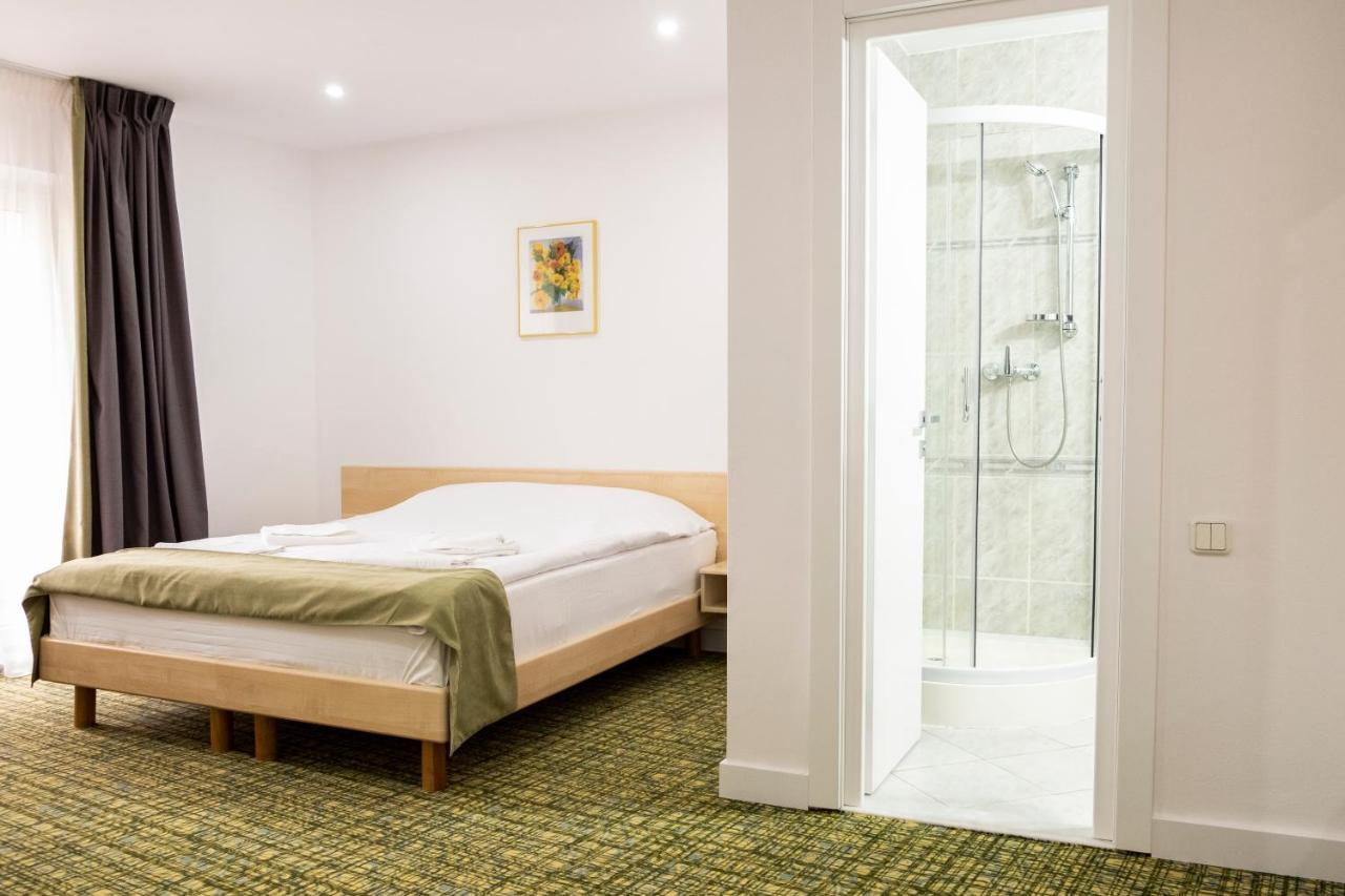 Casa Gabriela Hotel Bucharest Luaran gambar